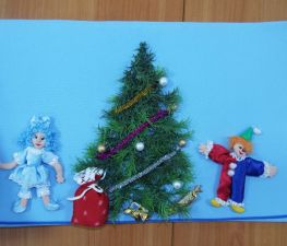 В лесу родилась елочка