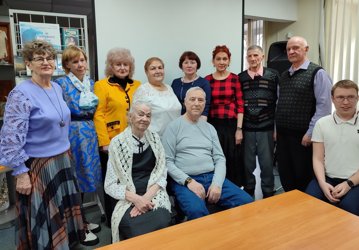 Клуб Родник.jpg